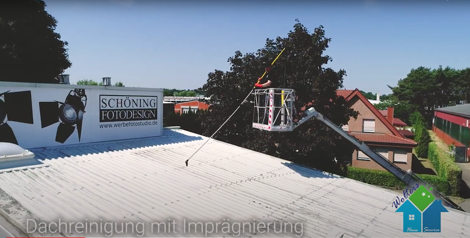 Dach-Komplettreinigung f&uuml;r Kunden in Twist und dem Emsland.